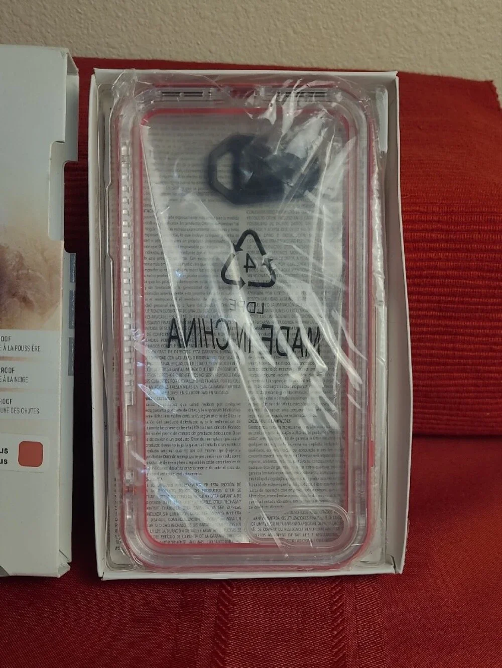 New LifeProof NËXT iPhone 8 Plus/7 Plus Protective Case in Coral/Transparent.